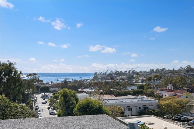 404 Loma # C, Laguna Beach, California 92651, 3 Bedrooms Bedrooms, ,2 BathroomsBathrooms,Residential Lease,For Rent,404 Loma # C,CROC23137748