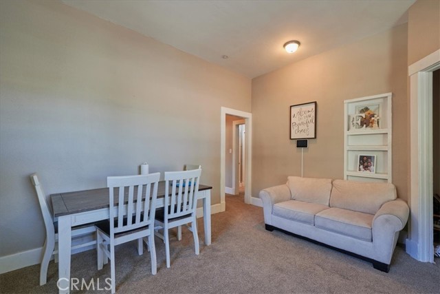 Detail Gallery Image 6 of 30 For 639 N F St, San Bernardino,  CA 92410 - 4 Beds | 1/1 Baths