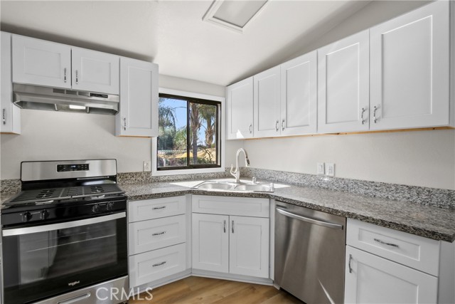 Detail Gallery Image 16 of 35 For 28594 Avenida Gaviota, Menifee,  CA 92587 - 2 Beds | 2 Baths