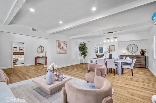 Detail Gallery Image 5 of 35 For 17762 Mountain View Cir, Villa Park,  CA 92861 - 5 Beds | 4/1 Baths