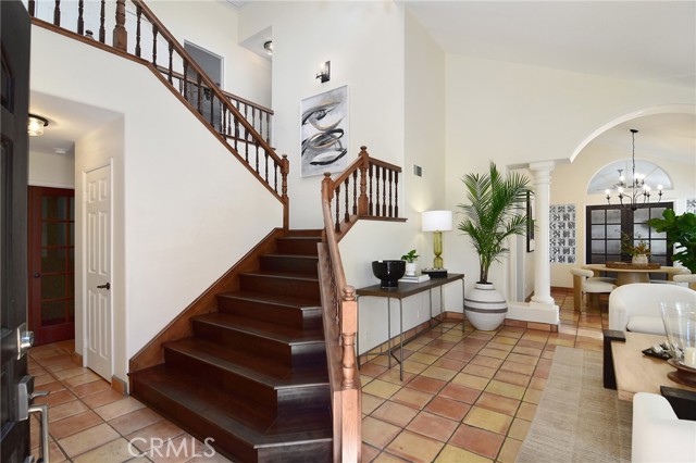 Detail Gallery Image 6 of 41 For 951 Firestone Cir, Simi Valley,  CA 93065 - 4 Beds | 3 Baths