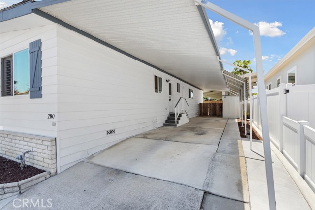 20701 Beach Boulevard, Huntington Beach CA: https://media.crmls.org/medias/6f178b38-ba7b-459b-8813-63a410497e4e.jpg
