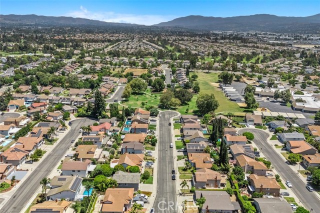 513 Loyola Drive, Placentia CA: https://media.crmls.org/medias/6f17bb78-d076-4279-9e30-cfab8ae3f5ad.jpg