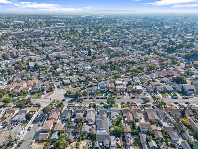 Detail Gallery Image 22 of 23 For 935 E Fairview Bld, Inglewood,  CA 90302 - 5 Beds | 4 Baths