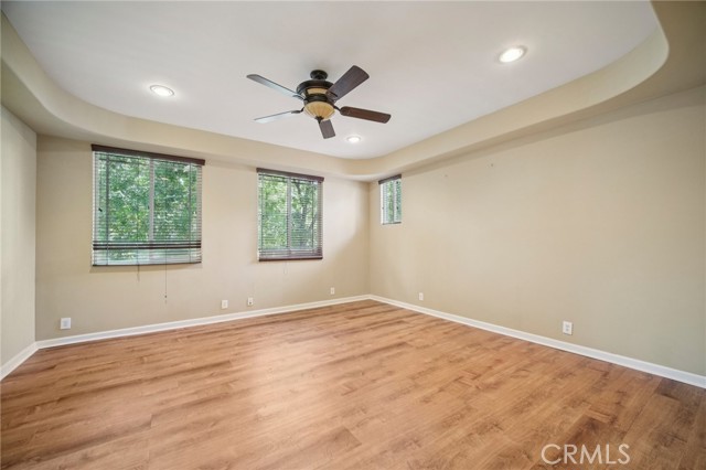 6958 Amigo Avenue, Reseda CA: https://media.crmls.org/medias/6f188154-3483-4411-b97f-1a90239f7e9f.jpg