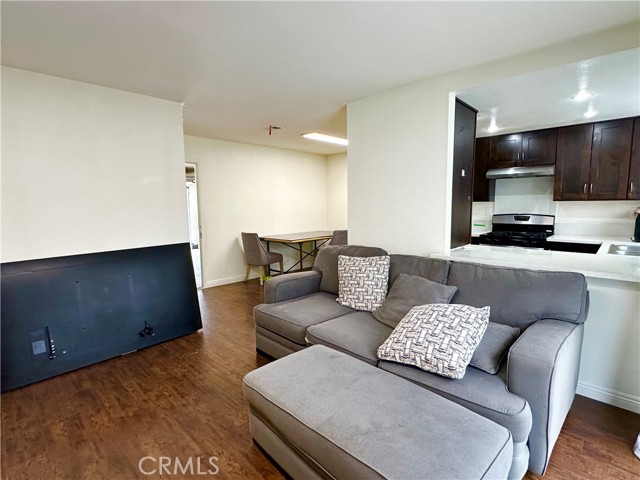 Detail Gallery Image 6 of 27 For 13532 Francisquito, Baldwin Park,  CA 91706 - 2 Beds | 2/1 Baths