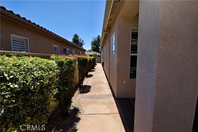 29424 Springside Drive, Menifee CA: https://media.crmls.org/medias/6f18f752-0952-4b0c-a9d0-37d794615d52.jpg