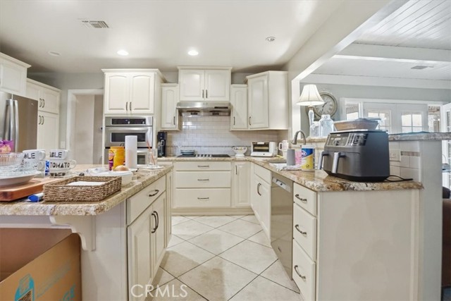 Detail Gallery Image 14 of 46 For 11441 Hillcrest, Loma Linda,  CA 92354 - 3 Beds | 2 Baths