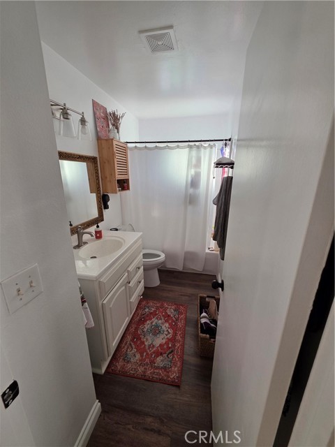 Detail Gallery Image 7 of 9 For 1211 Bryce, Ventura,  CA 93003 - 2 Beds | 1 Baths