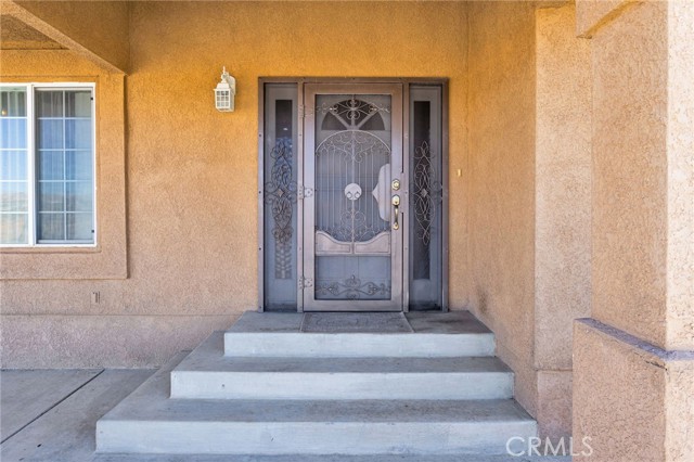 Detail Gallery Image 5 of 50 For 21237 South Rd, Apple Valley,  CA 92307 - 3 Beds | 2 Baths