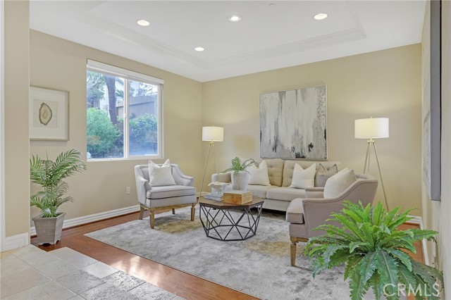 Living Room - bright and airy