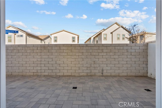 Detail Gallery Image 30 of 52 For 27004 Trail View, Valencia,  CA 91381 - 3 Beds | 3 Baths