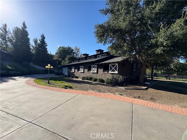 Image 27 of 30 For 38831 Pauba  