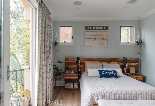 351 30th Street, Hermosa Beach, California 90254, 4 Bedrooms Bedrooms, ,3 BathroomsBathrooms,Residential,For Sale,30th,SB25124501