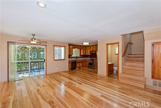 Detail Gallery Image 22 of 32 For 23819 Scenic Dr, Crestline,  CA 92325 - 2 Beds | 1/1 Baths