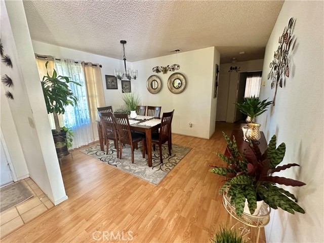 Detail Gallery Image 9 of 29 For 1278 S Lilac Ave, Rialto,  CA 92376 - 3 Beds | 2 Baths