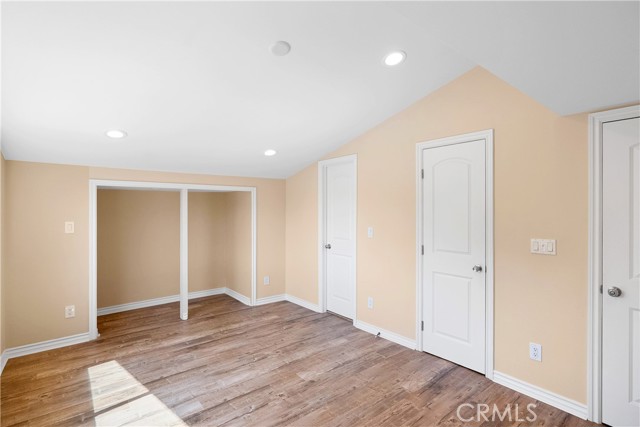 Detail Gallery Image 48 of 70 For 17211 Orozco St, Granada Hills,  CA 91344 - 5 Beds | 5/1 Baths