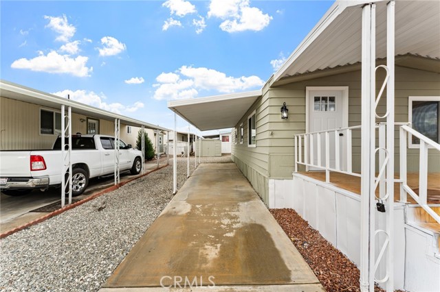 Detail Gallery Image 8 of 32 For 200 W San Bernardino Ave #19,  Rialto,  CA 92376 - 2 Beds | 2 Baths