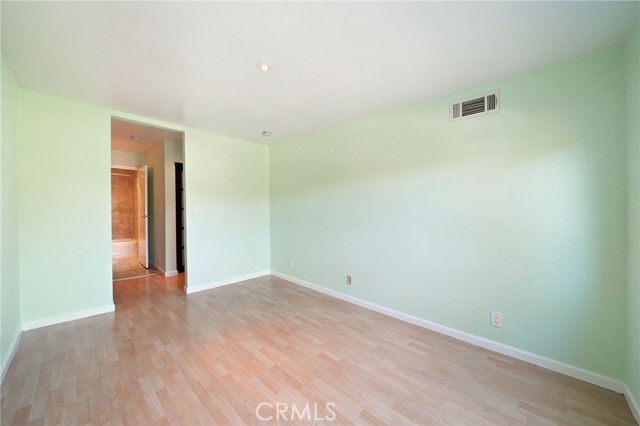 Detail Gallery Image 20 of 22 For 7254 Vassar Ave #303,  Canoga Park,  CA 91303 - 2 Beds | 2 Baths