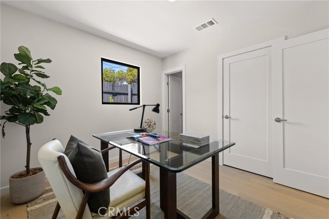 13007 Dewey Street, Los Angeles CA: https://media.crmls.org/medias/6f1efec9-0d29-4c7c-b9f0-3f0e8bea2ee6.jpg