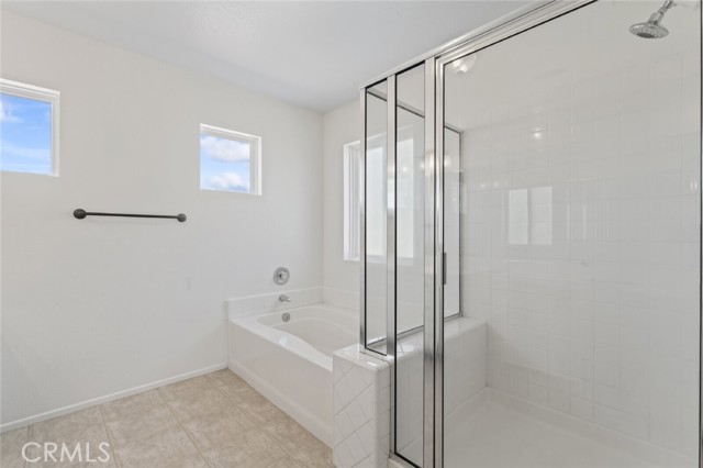 Detail Gallery Image 9 of 28 For 2814 Caruso, Lancaster,  CA 93536 - 4 Beds | 3 Baths