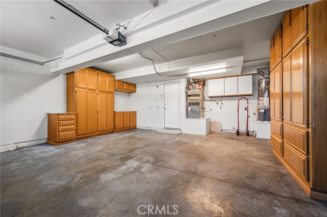 11500 Winery Drive, Fontana CA: https://media.crmls.org/medias/6f207522-cd44-4844-9a52-32c84108c757.jpg
