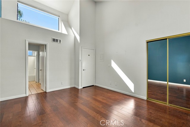 773 South Marengo Avenue, 3 photo 27