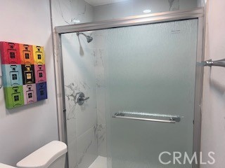 https://media.crmls.org/medias/6f217312-7688-4959-b341-a196f1eb8769.jpg?preset=X-Large