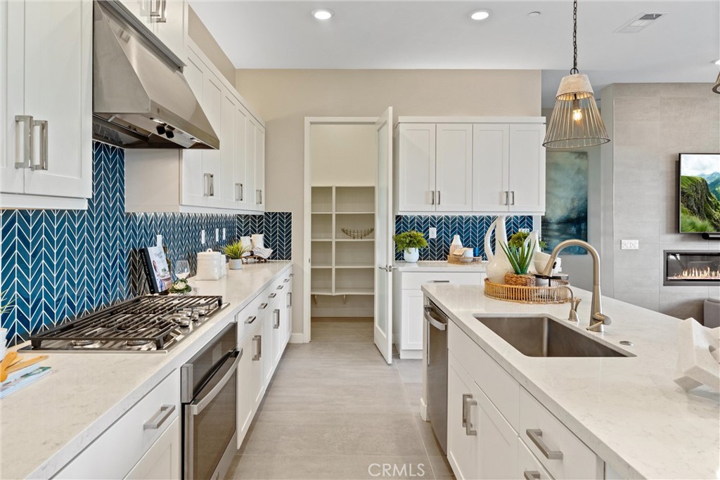 6F218C7D E5B1 4F9B 838A 13A037F80A36 419 Transport, Tustin, Ca 92782 &Lt;Span Style='BackgroundColor:transparent;Padding:0Px;'&Gt; &Lt;Small&Gt; &Lt;I&Gt; &Lt;/I&Gt; &Lt;/Small&Gt;&Lt;/Span&Gt;