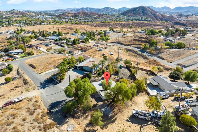 Detail Gallery Image 15 of 25 For 23421 Ohio Pl, Menifee,  CA 92587 - 5 Beds | 2 Baths