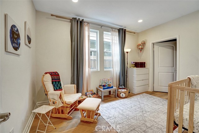 13935 Burbank, 105 photo 25