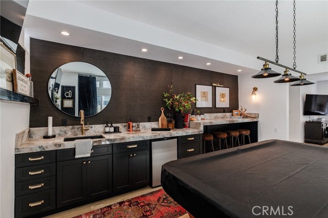 1111 Manhattan Ave, Hermosa Beach CA: https://media.crmls.org/medias/6f22fdbd-ab5e-4360-a33f-9b6bc7fec6a6.jpg