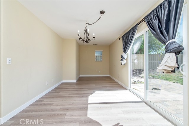 Detail Gallery Image 11 of 31 For 34137 Camelina, Lake Elsinore,  CA 92532 - 4 Beds | 2/1 Baths