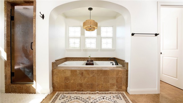 19 Basilica Place, Ladera Ranch CA: https://media.crmls.org/medias/6f234e40-351b-41c2-a9e1-7a0666b33a4a.jpg