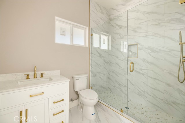 Primary bath 2