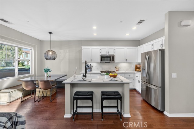 Detail Gallery Image 19 of 48 For 3065 N Torrey Pine, Orange,  CA 92865 - 3 Beds | 2/1 Baths