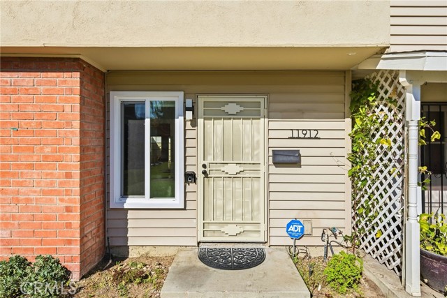 Detail Gallery Image 2 of 44 For 11912 Verbena Ct, Fountain Valley,  CA 92708 - 4 Beds | 3 Baths