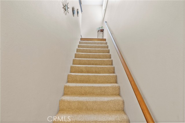 Detail Gallery Image 7 of 59 For 6524 Twin Circle Ln #2,  Simi Valley,  CA 93063 - 2 Beds | 1/1 Baths