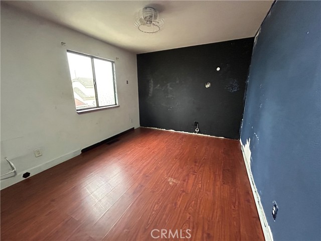 Detail Gallery Image 12 of 27 For 1308 Saint Francis, Los Banos,  CA 93635 - 3 Beds | 2/1 Baths