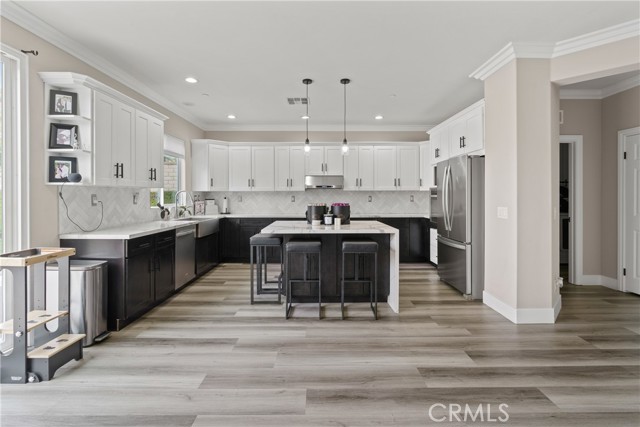 Detail Gallery Image 13 of 44 For 20508 Charlie Ct, Saugus,  CA 91350 - 4 Beds | 3 Baths