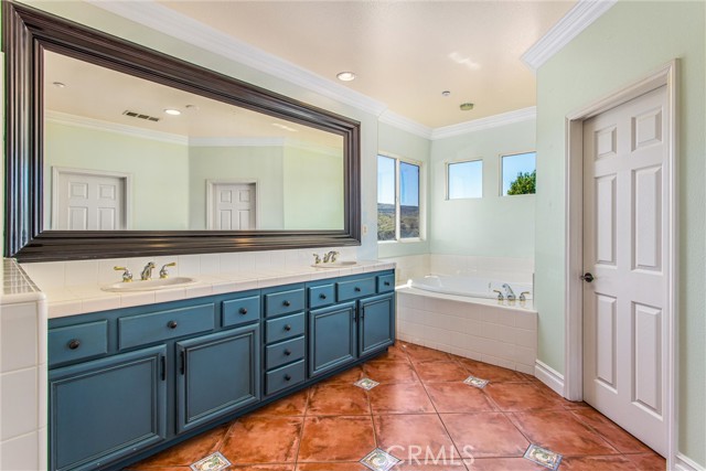 Detail Gallery Image 55 of 74 For 2136 Horse Trail Dr, Redlands,  CA 92373 - 4 Beds | 3/1 Baths