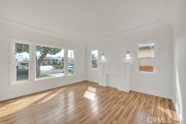 Detail Gallery Image 15 of 74 For 547 W 106th, Los Angeles,  CA 90044 - 3 Beds | 2 Baths