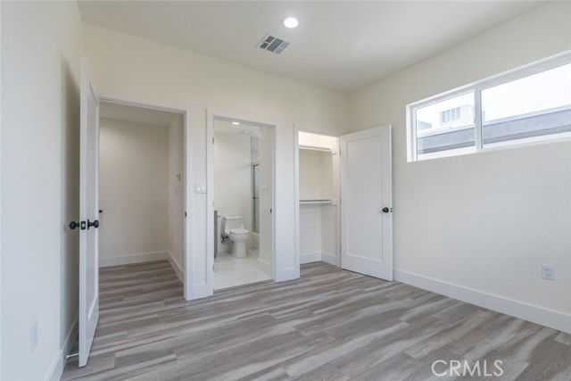 Detail Gallery Image 38 of 42 For 443 N Harvard Bld, Los Angeles,  CA 90004 - 3 Beds | 3 Baths