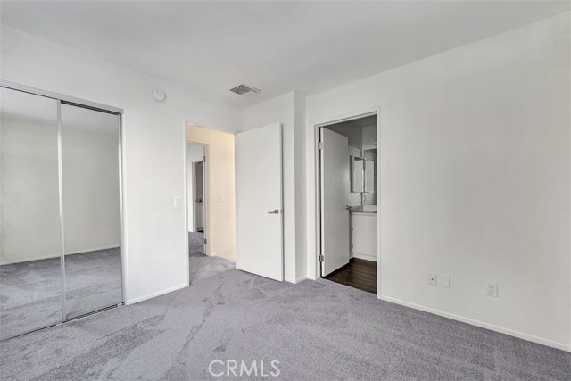 14218 Victory Boulevard, Van Nuys CA: https://media.crmls.org/medias/6f275284-c93c-4bea-a477-1528a35a5e08.jpg