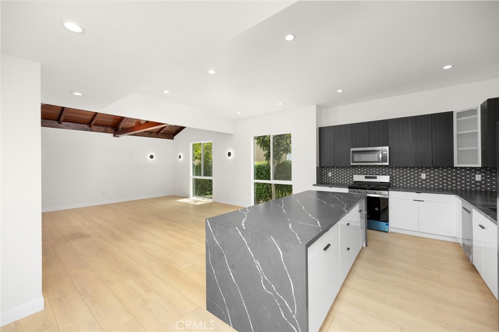 3309 Wedgewood Lane Burbank img 25