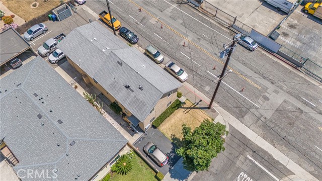252 S 7th Street, Montebello CA: https://media.crmls.org/medias/6f28e1f1-8d4b-40cb-a5e7-c9c8420a5972.jpg