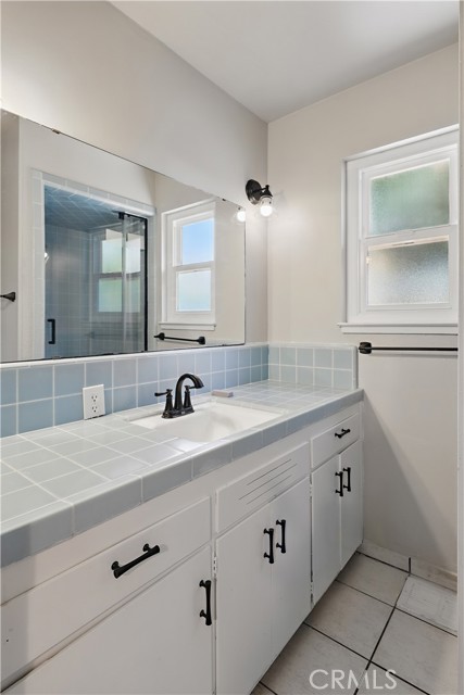 Detail Gallery Image 18 of 38 For 320 Bowen Ave, Modesto,  CA 95350 - 3 Beds | 2 Baths