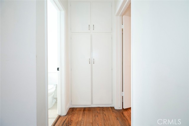 Detail Gallery Image 10 of 17 For 347 W Dryden St #B,  Glendale,  CA 91202 - 1 Beds | 1 Baths