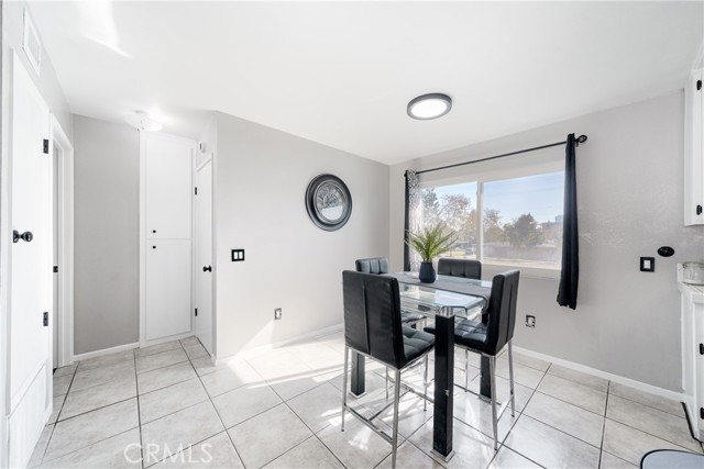 Detail Gallery Image 7 of 47 For 1030 Cabrillo Park Dr #B,  Santa Ana,  CA 92701 - 1 Beds | 1 Baths