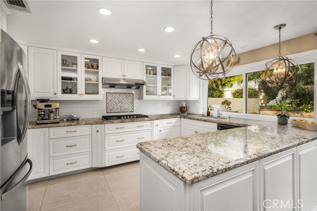 Detail Gallery Image 13 of 44 For 22 Hunter, Irvine,  CA 92620 - 4 Beds | 3 Baths